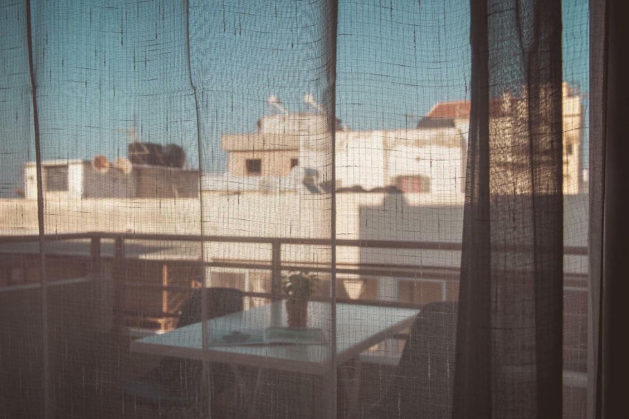 Cozy Spacious Apartment In The Heart Of Heraklion Exterior foto